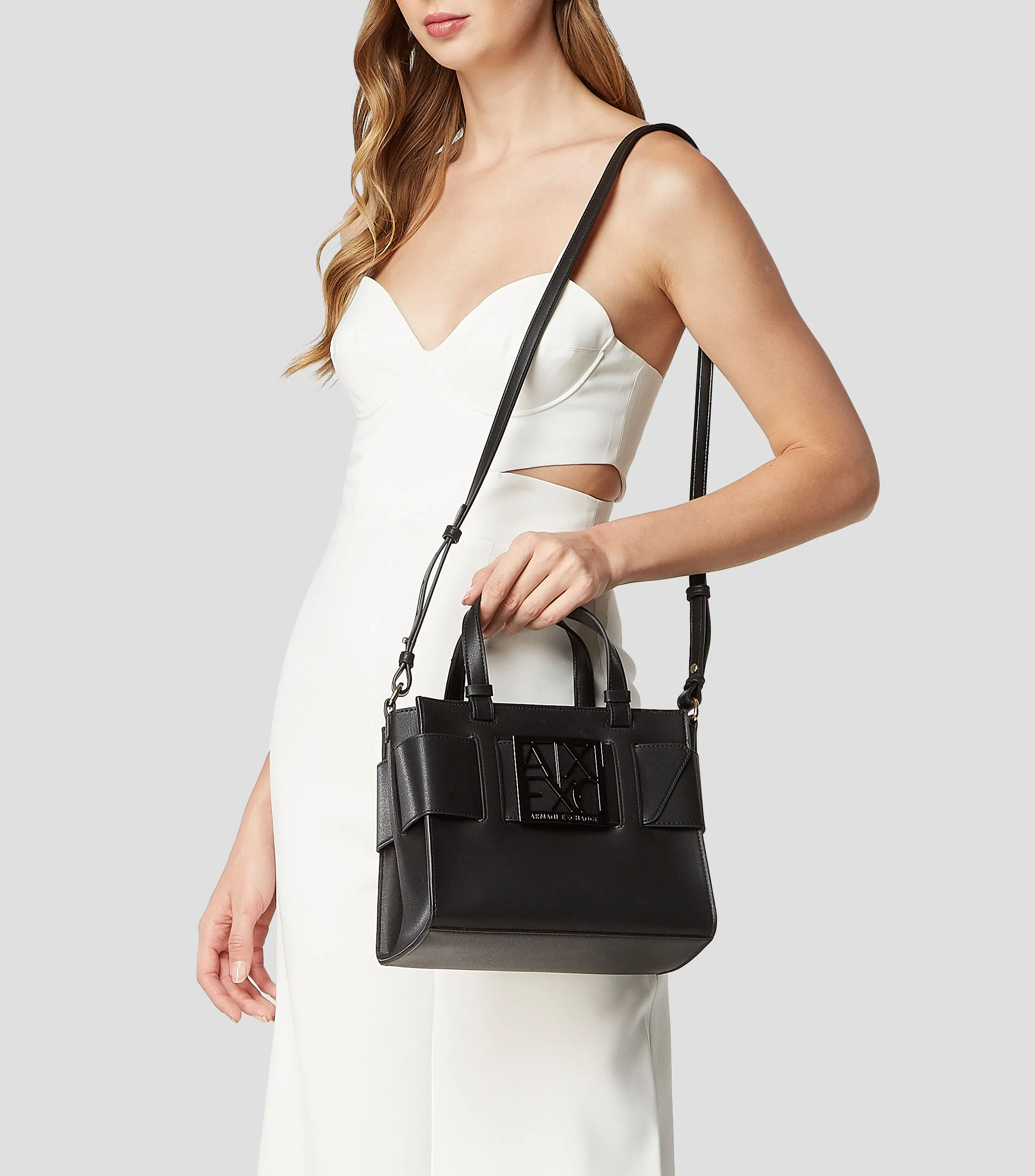 Armani Exchange Bolso Tote negro liso Mujer