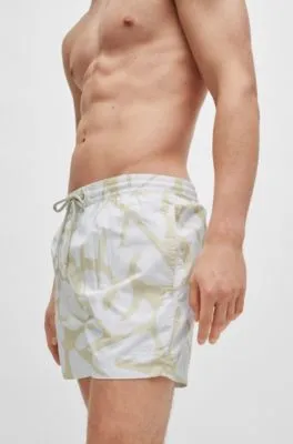 Bañador de secado rápido con estampado de temporada