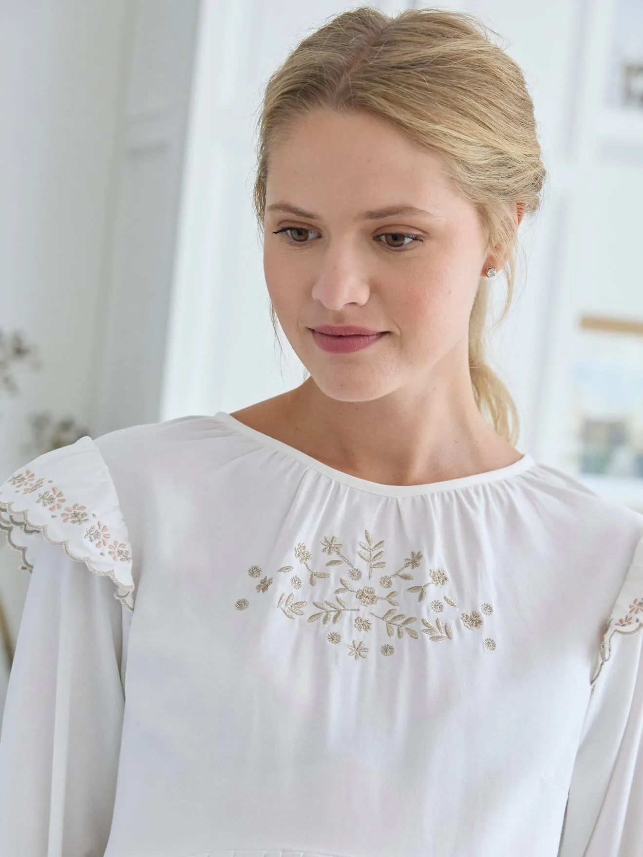 Blusa para embarazo bordada de gasa de algodón y viscosa