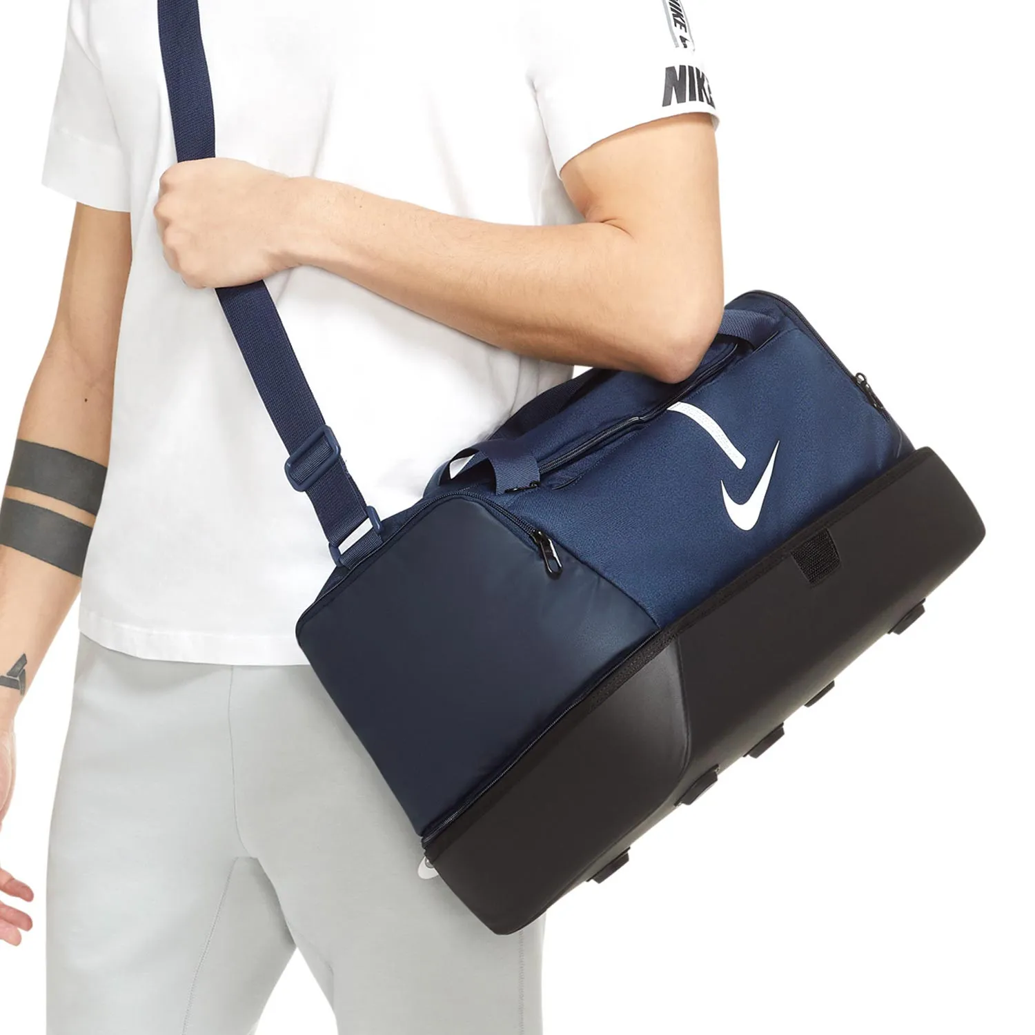 Bolsa de deporte Nike Academy Team mediana con zapatillero