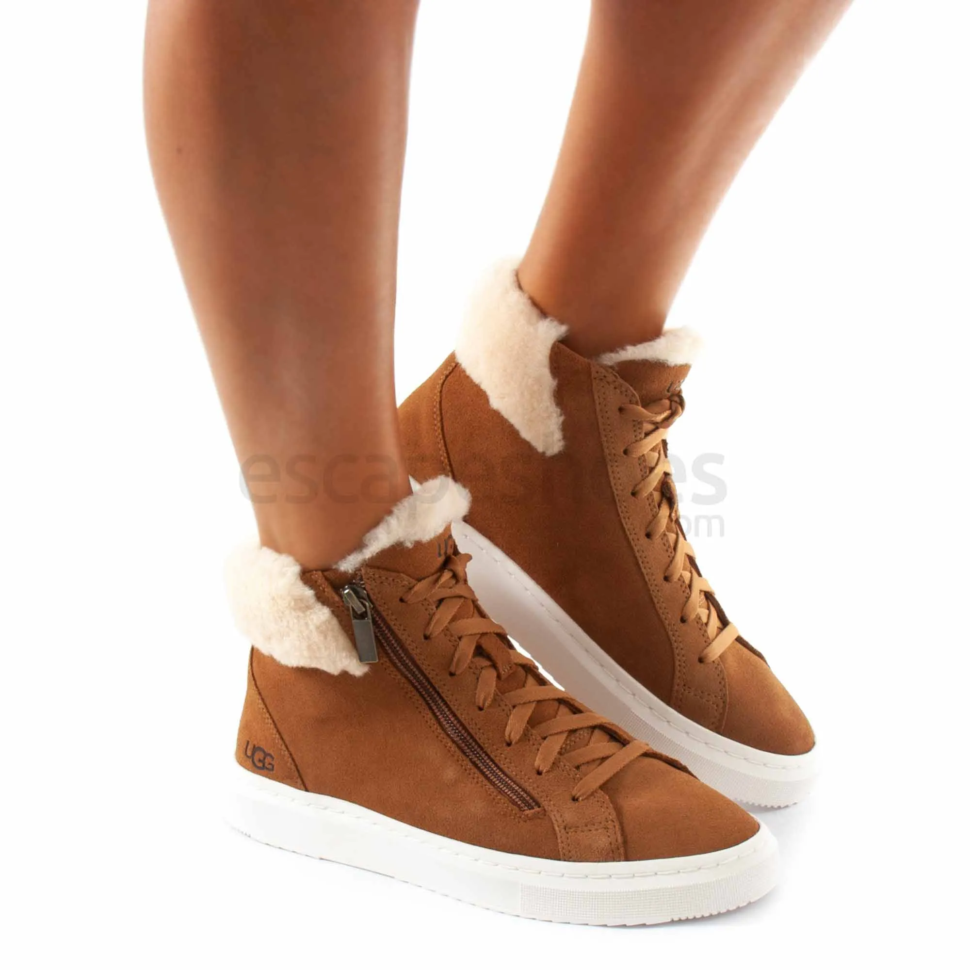 Botas UGG Alameda Mid Zip Chestnut 1130783