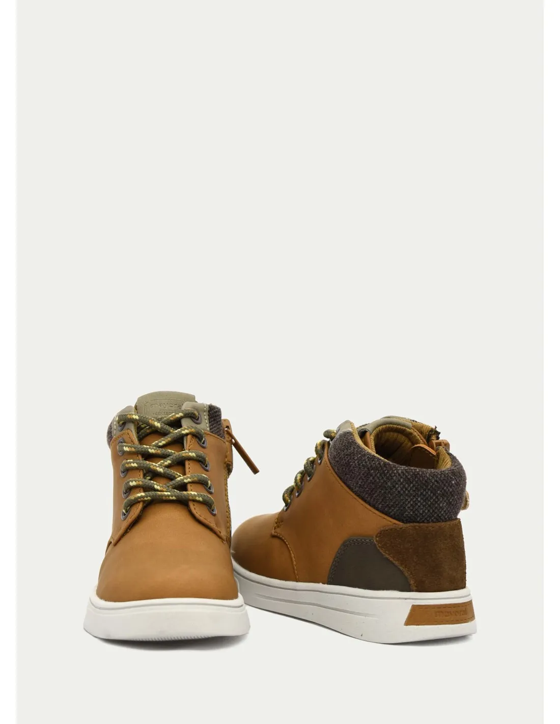 BOTAS Y BOTINES MAYORAL 44351 CAMEL 