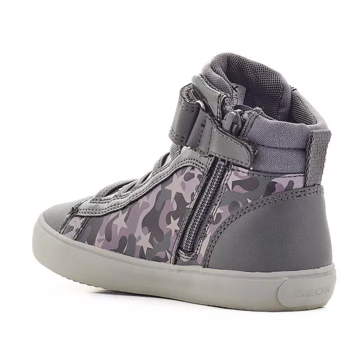 Botines Geox con estrellas y detalles lilas