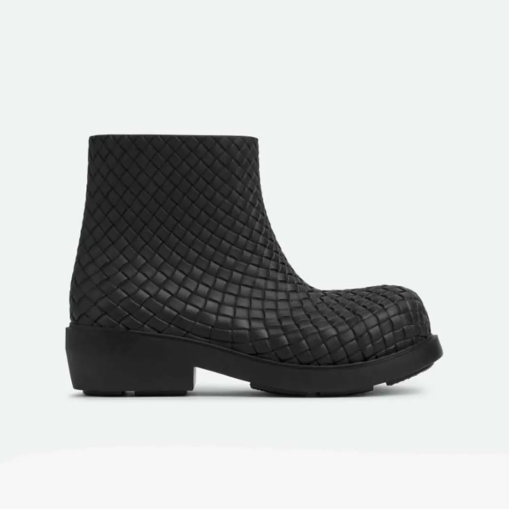 BOTTEGA VENETA BOTíN BOMBERO UNISEXNEGRO
