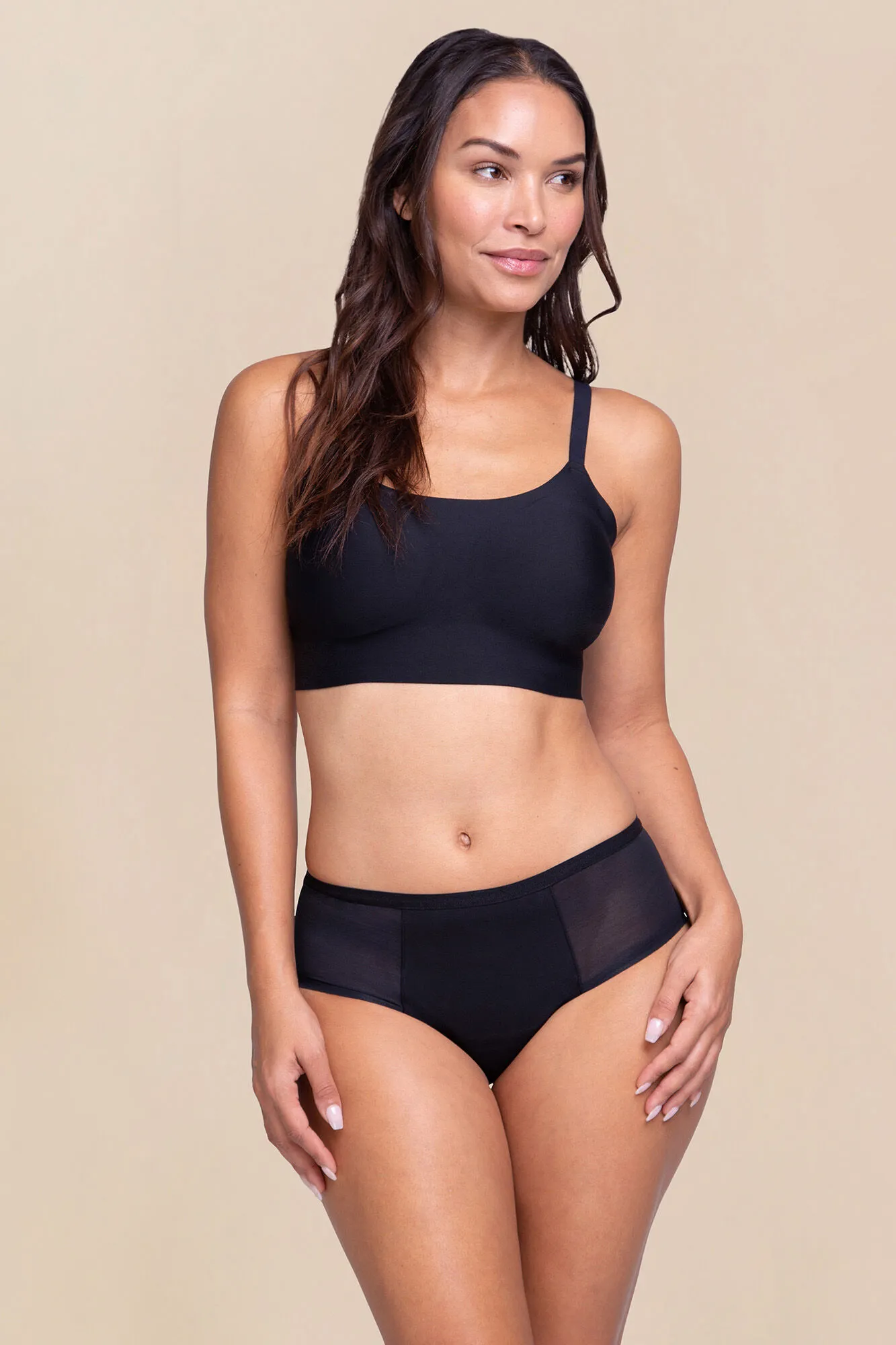 Braga menstrual con malla negra – Absorción fuerte