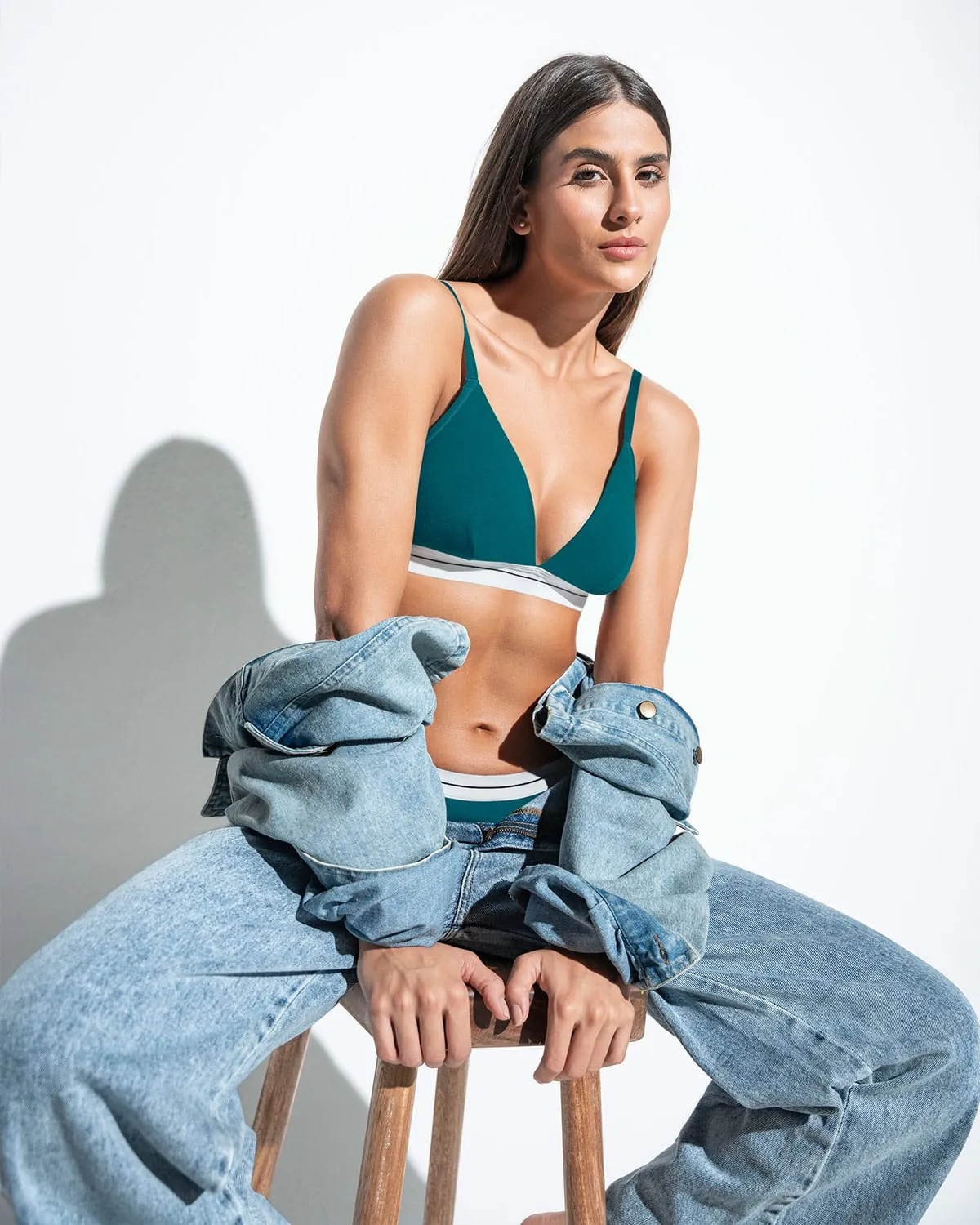 Brasier triangular en algodón liviano y cómodo