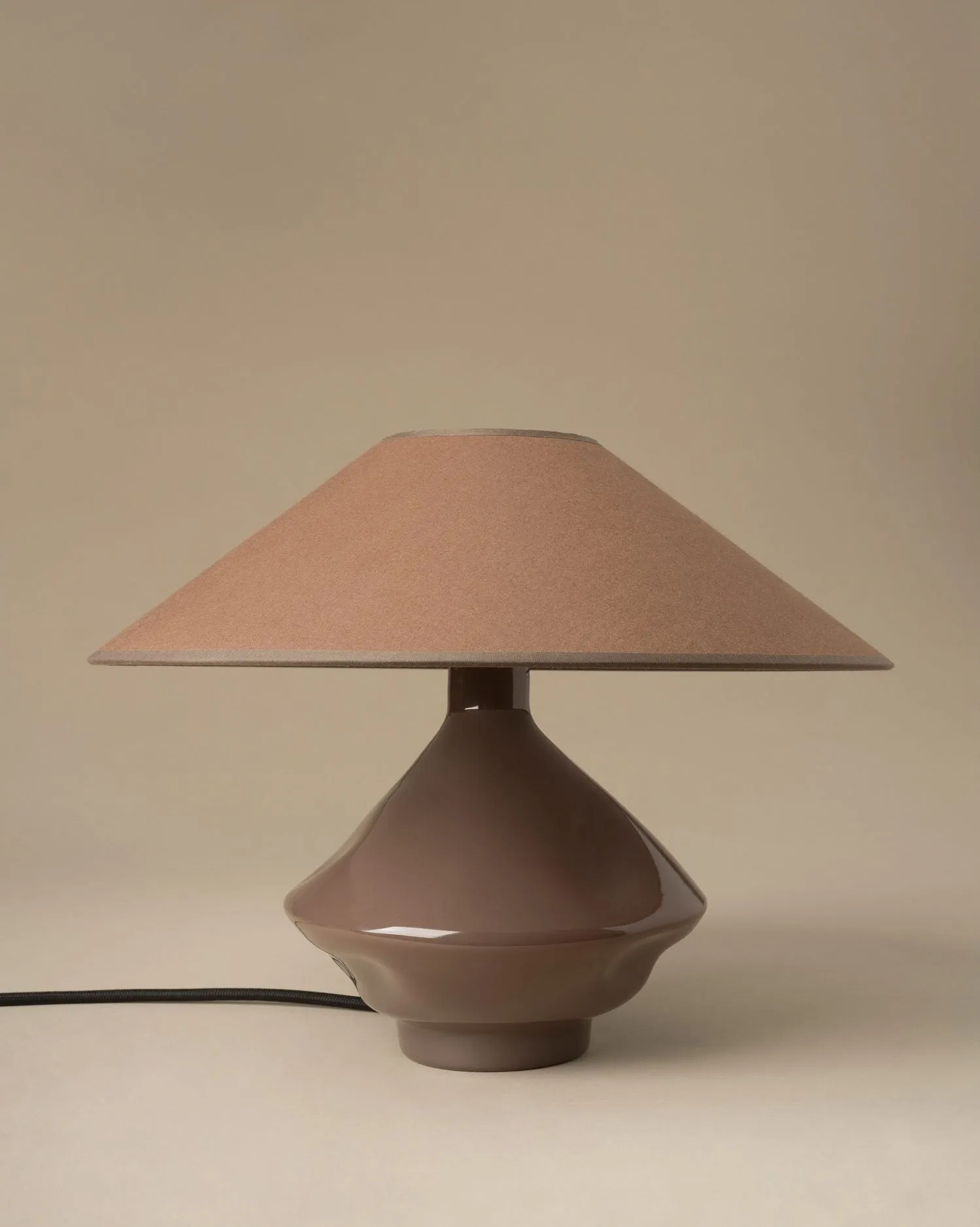 BROWNCONICAL GLASS LAMP