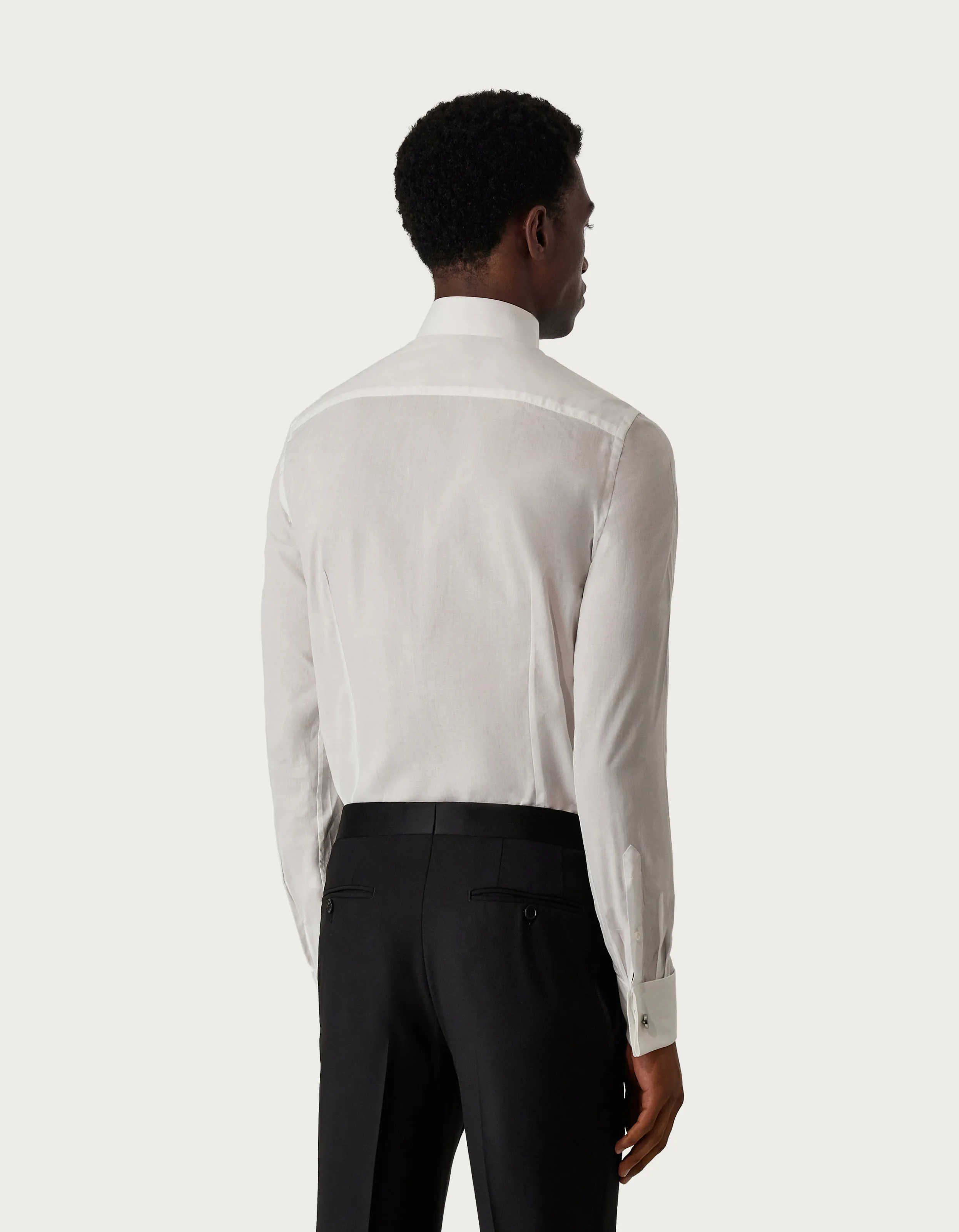 Camisa formal slim fit de algodón blanca 