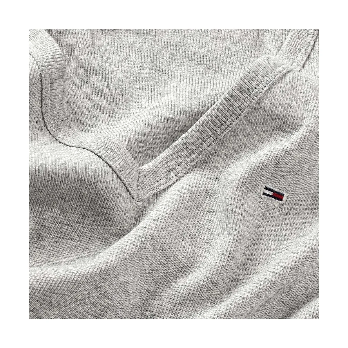 CAMISETA AJUSTADA ESSENTIAL MUJER TOMMY JEASN DW0DW17385