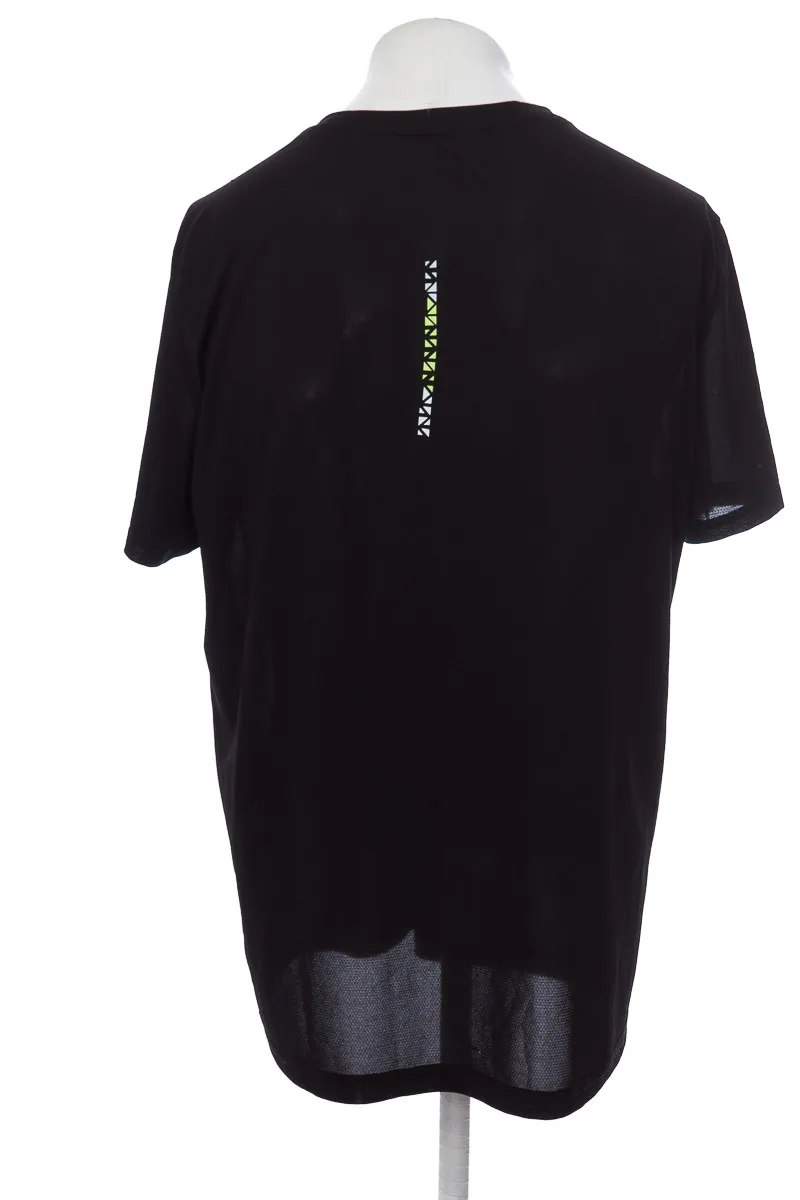 CAMISETA COLOR NEGRO  CRIVIT