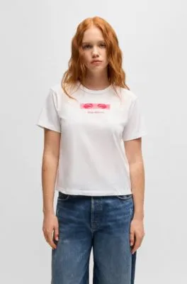 Camiseta de algodón con estampado gráfico de la temporada