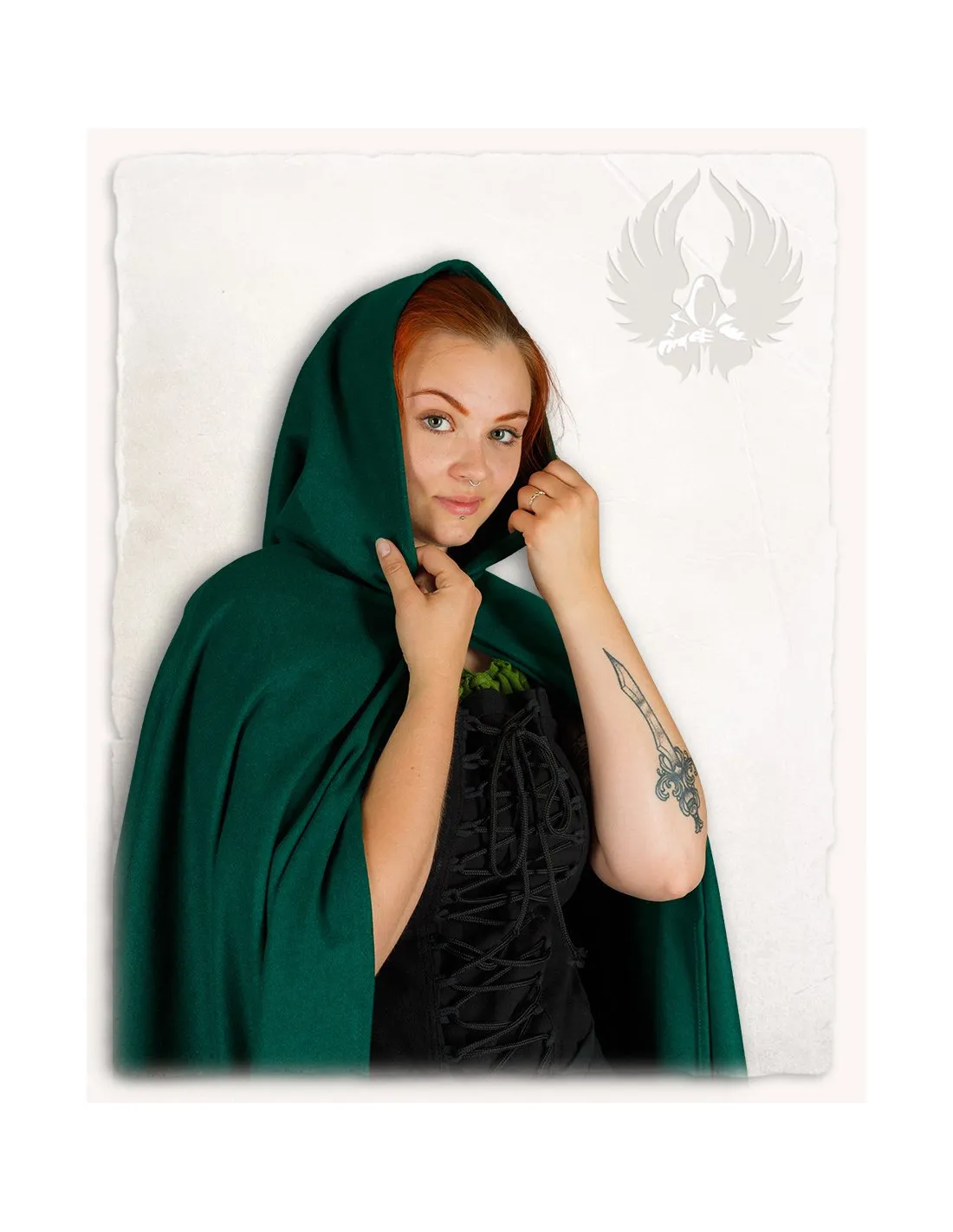 Capa medieval de lana verde modelo Gora