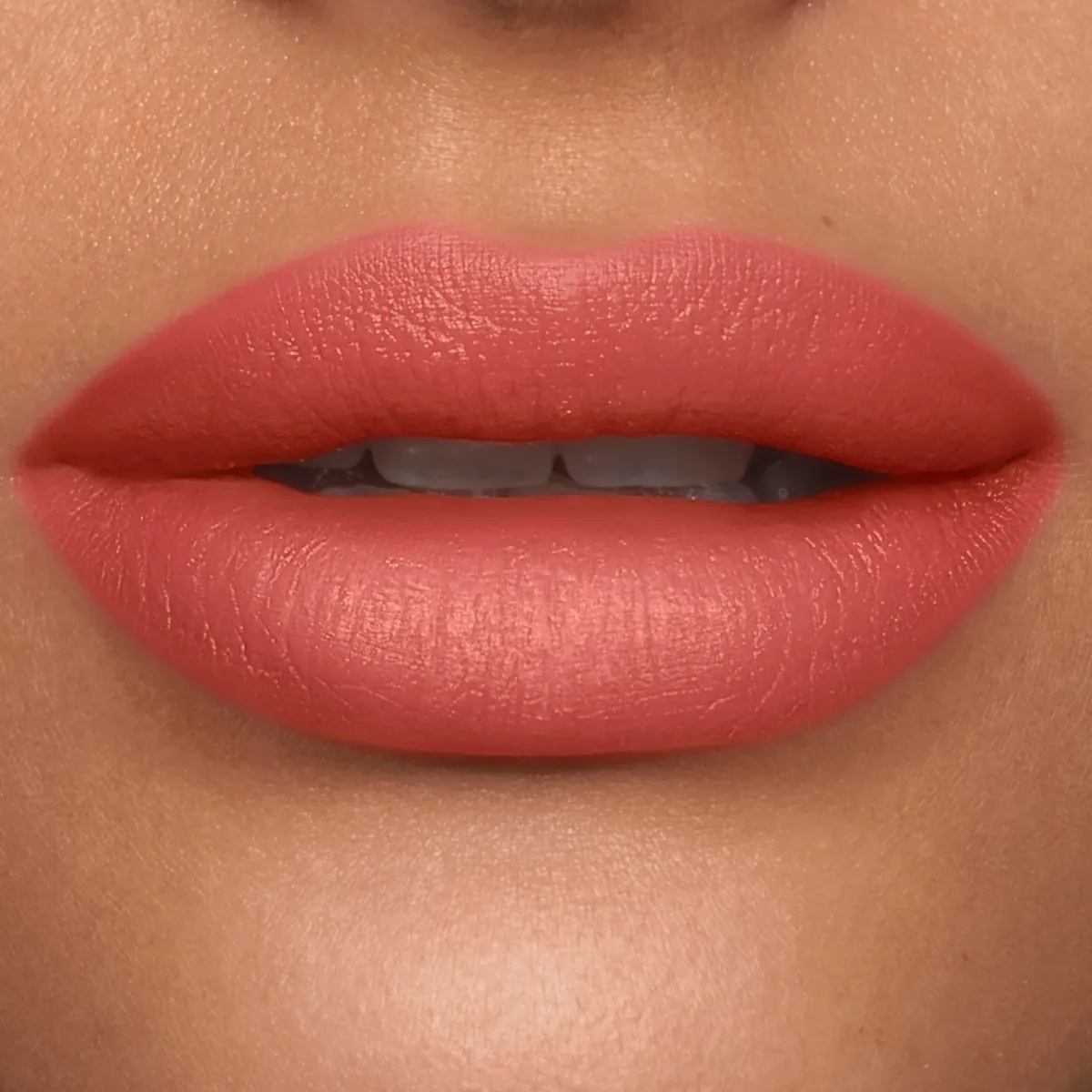 Carolina Herrera Labial en Barra Blur Matte