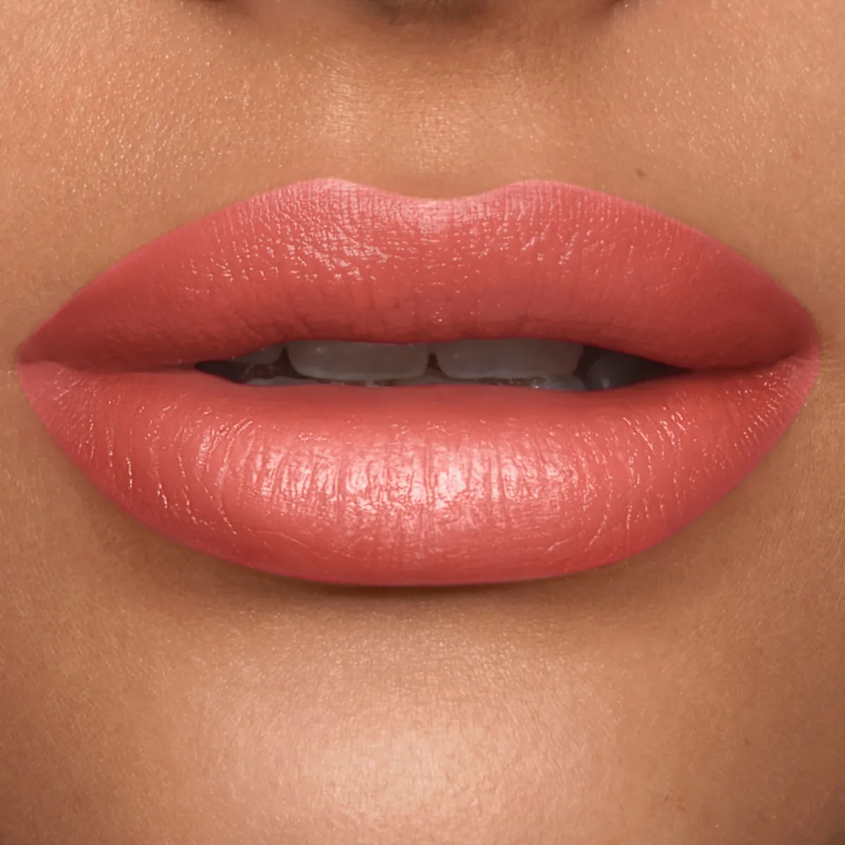 Carolina Herrera Labial en Barra Sheer