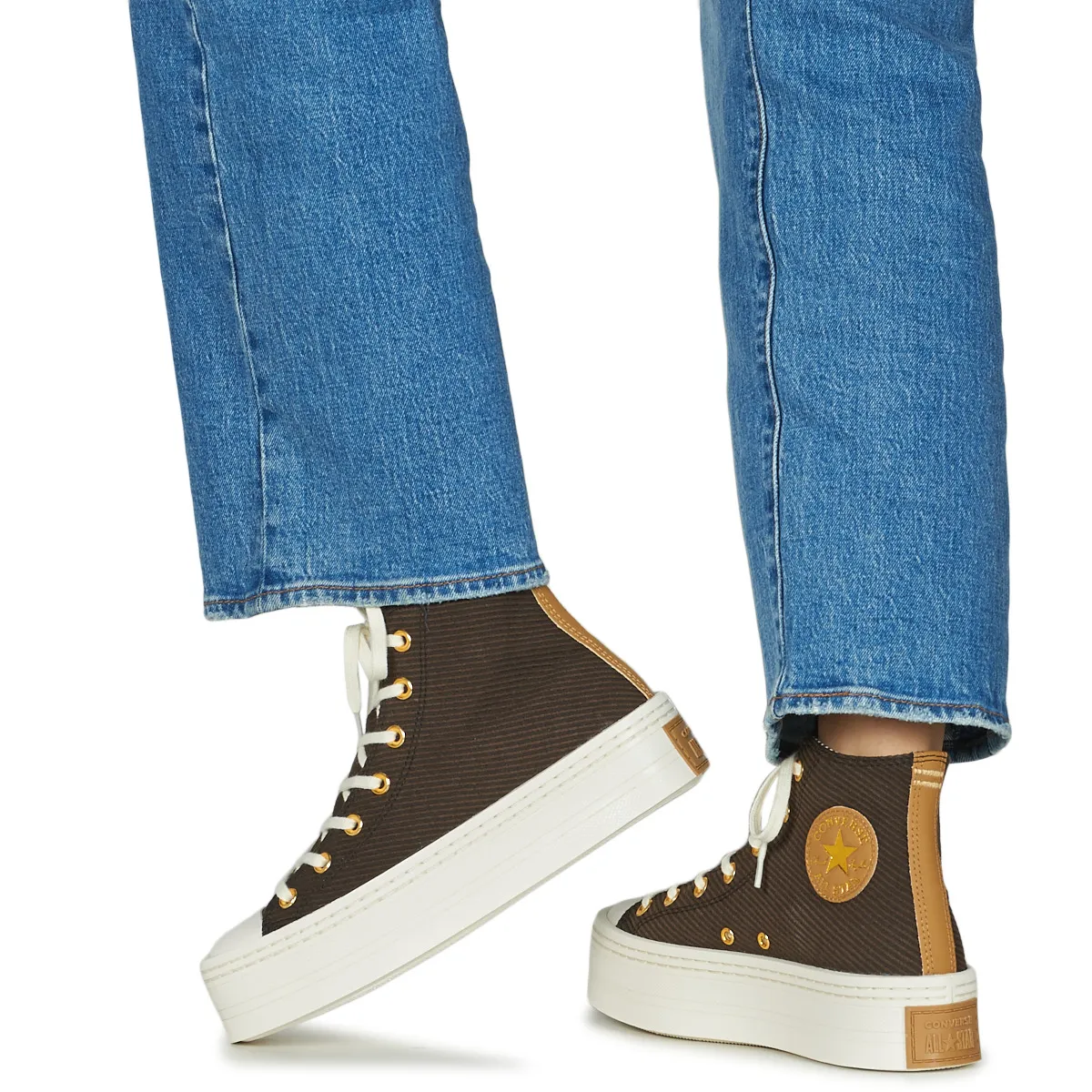 CHUCK TAYLOR ALL STAR MODERN LIFT
