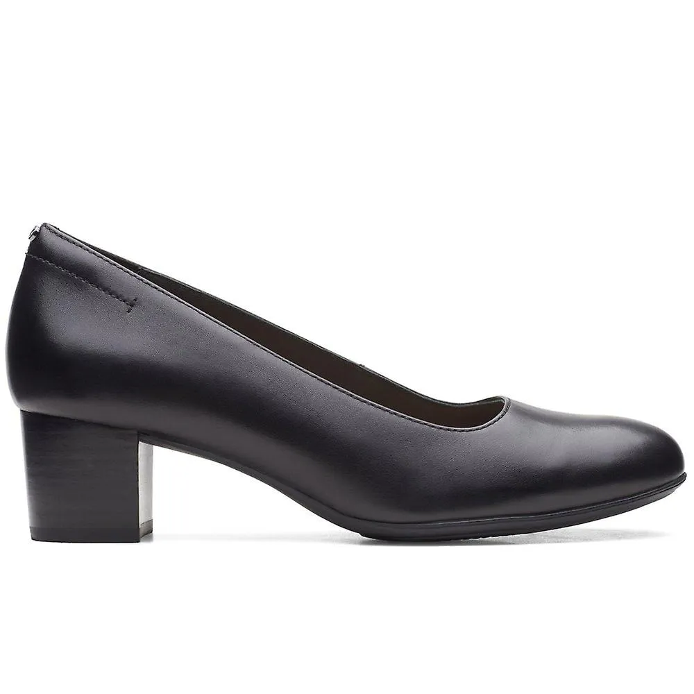 Clarks Linnae Pump Womens Wide Court Shoes