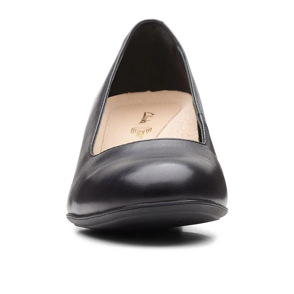 Clarks Linnae Pump Womens Wide Court Shoes