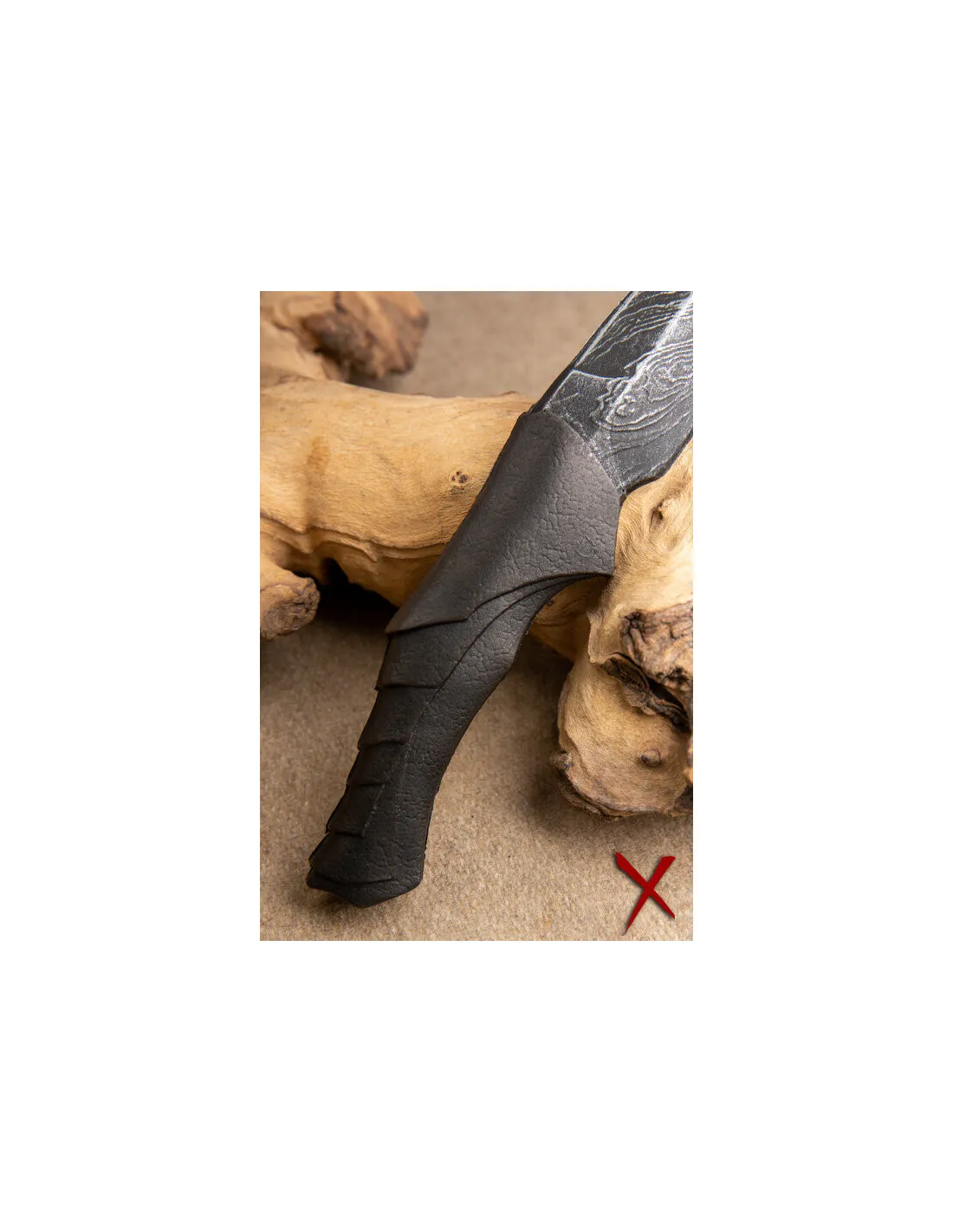 Cuchillo arrojadizo de escamas Draknir para LARP