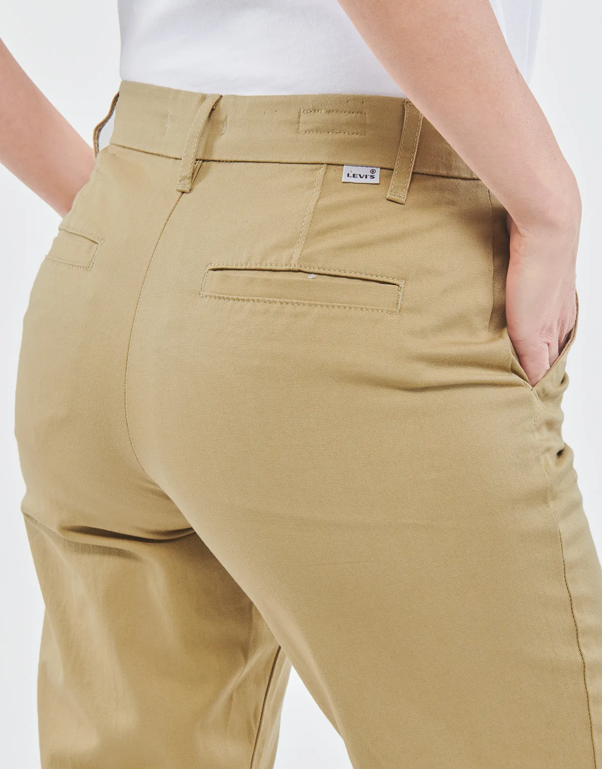 ESSENTIAL CHINO