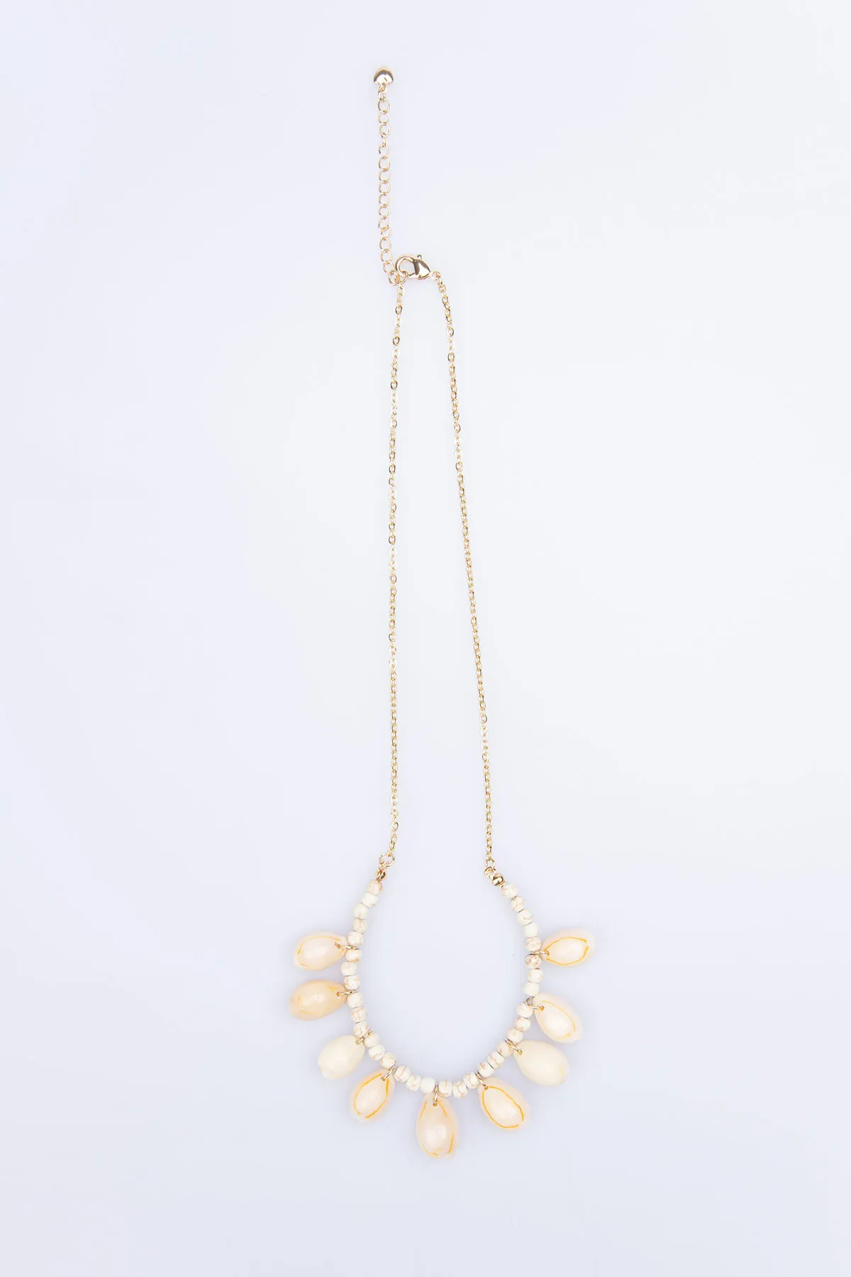Gargantilla de conchas Puka Choker