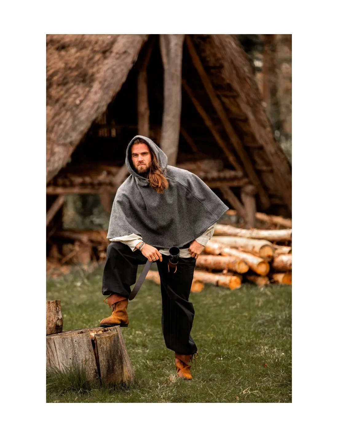 Gugel medieval de lana modelo Paul, gris