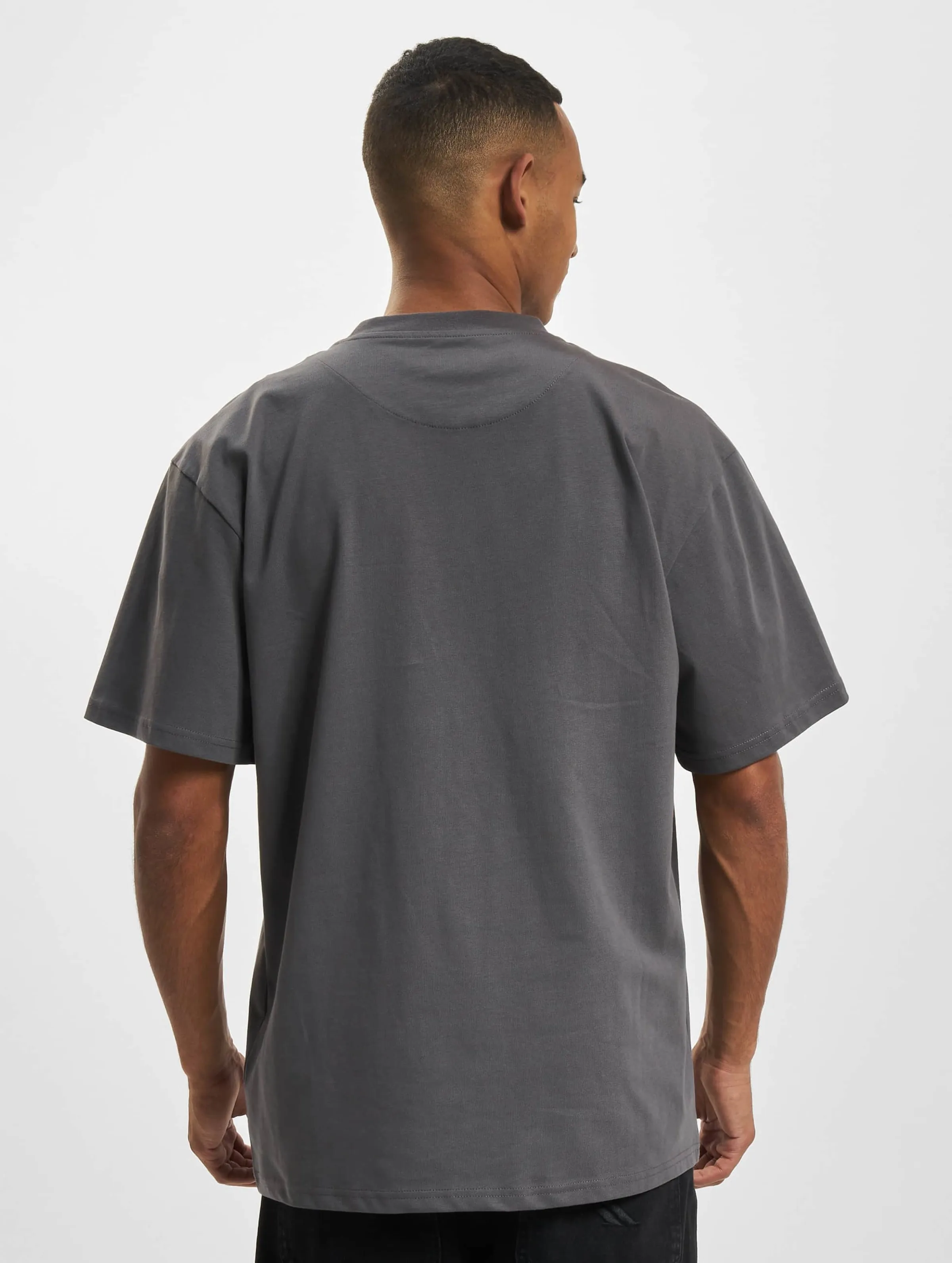 Karl Kani Small Signature Essential