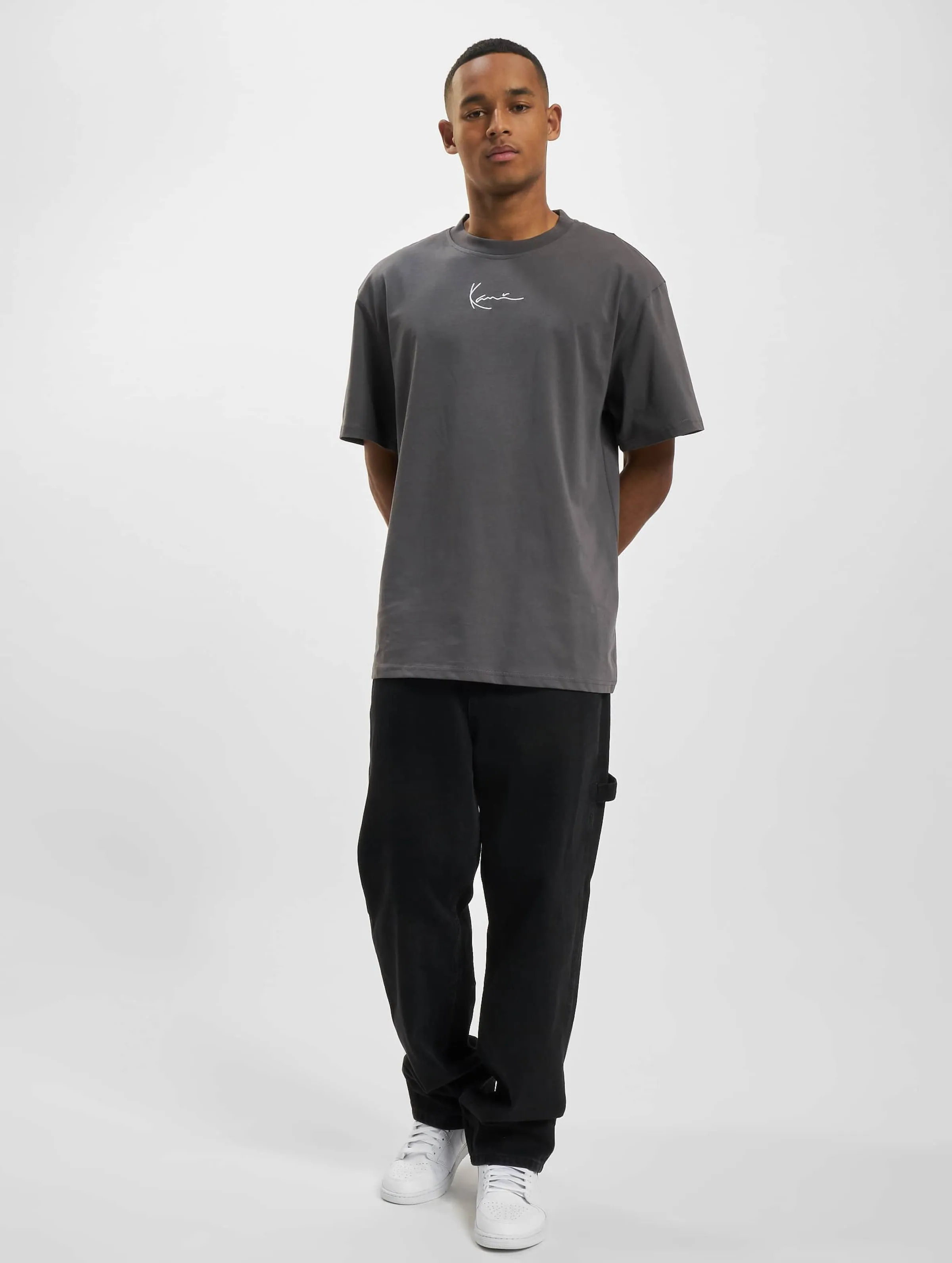 Karl Kani Small Signature Essential