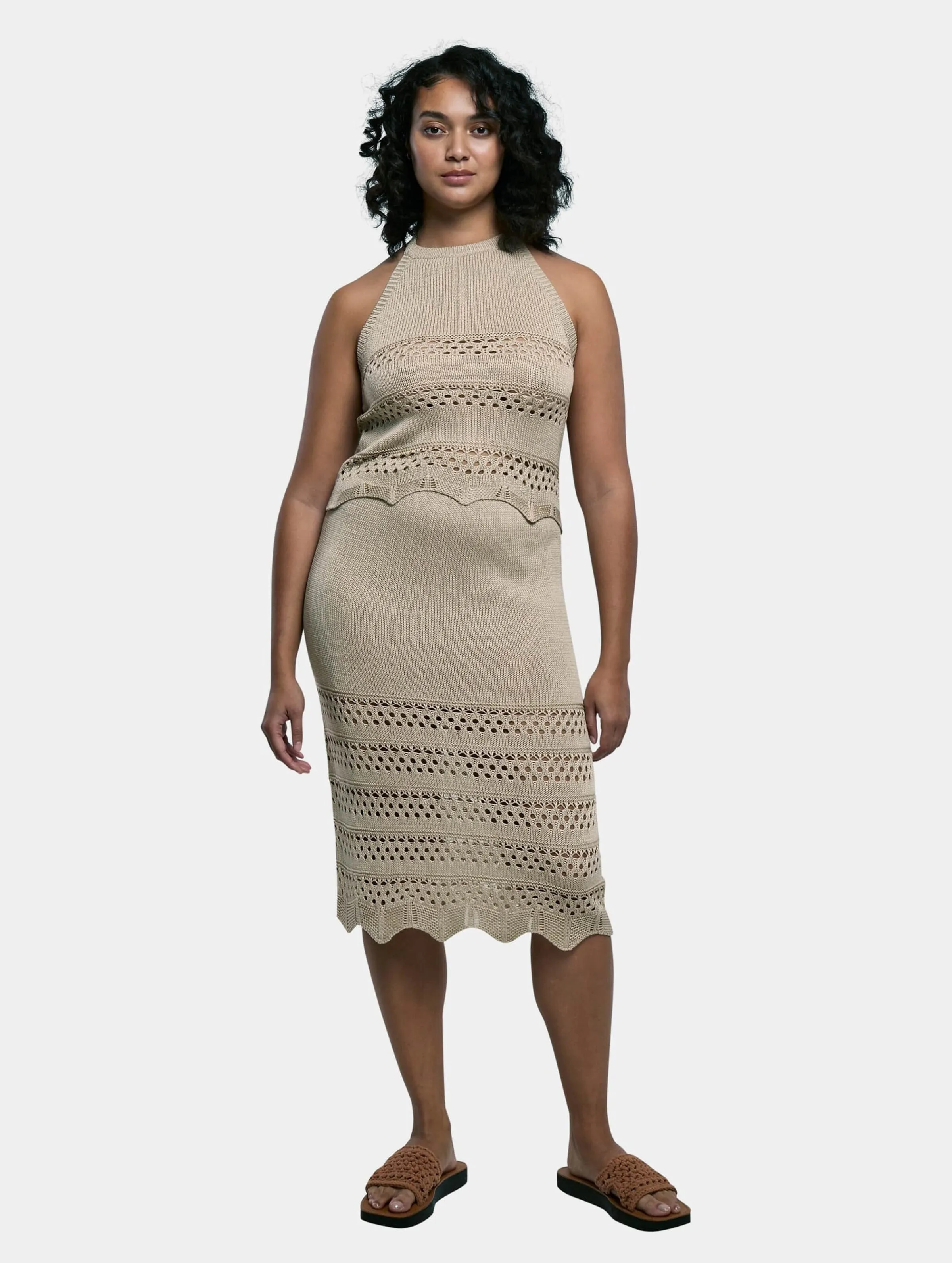Ladies 3/4 Crochet Knit