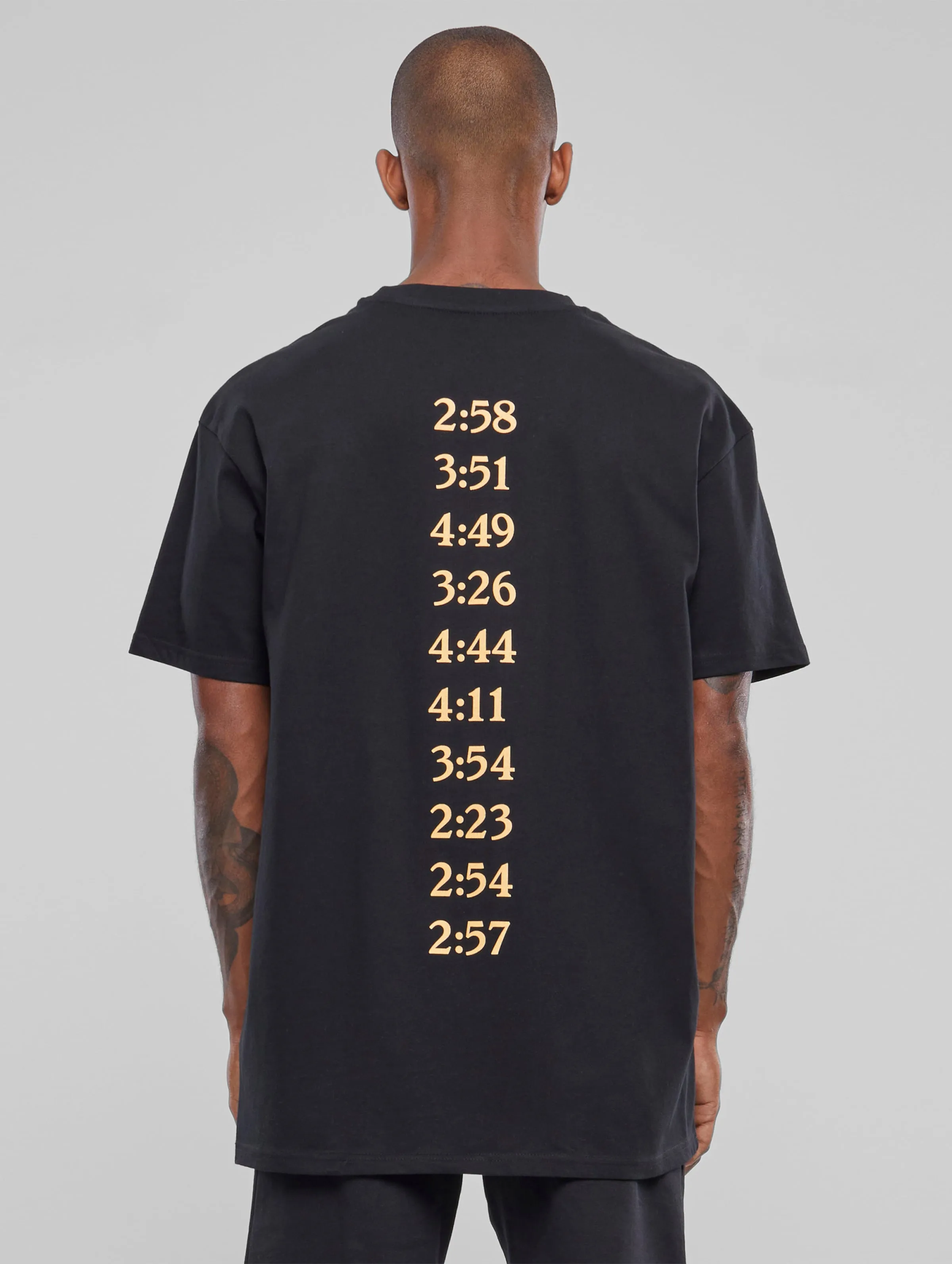Mister Tee Upscale 1:11 Oversize