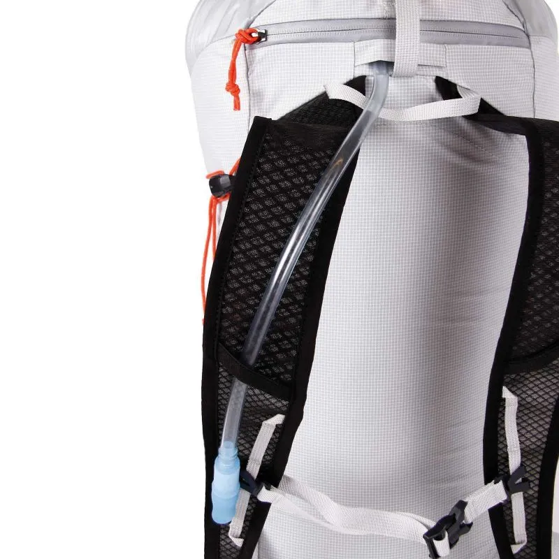 Mochila BLUE ICE Stache UL 25L (Azul perla)