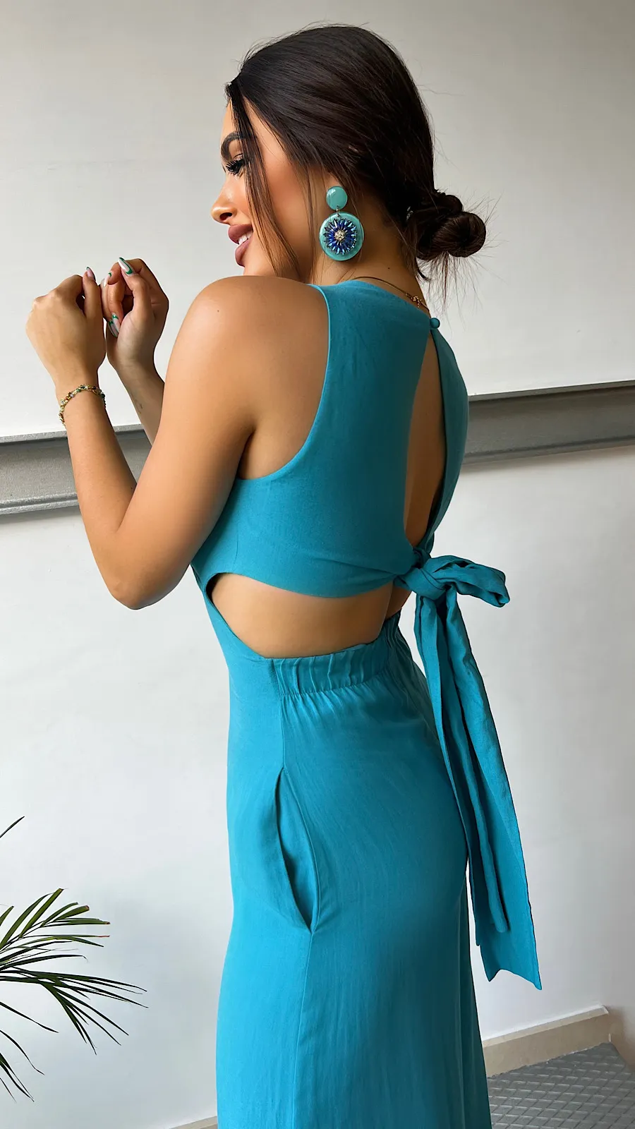MONO AZUL DISEñO CUTOUT