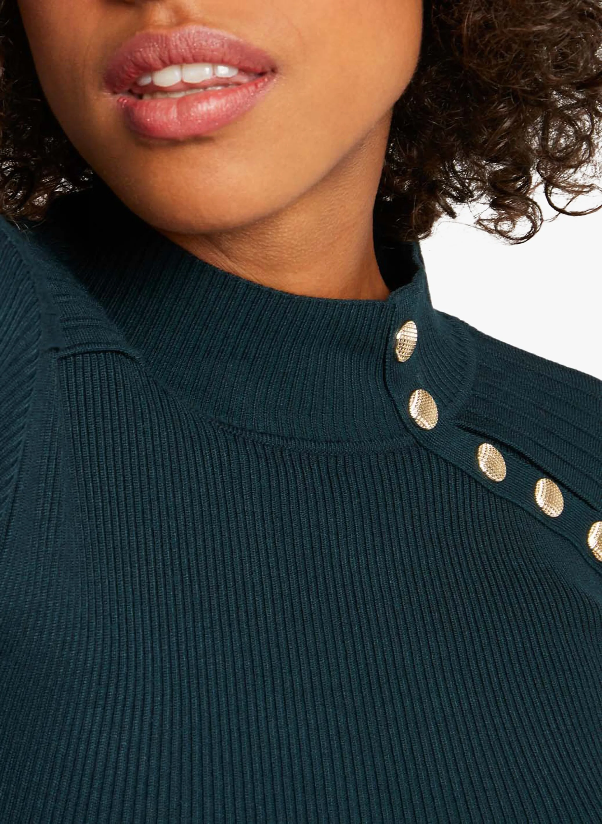 MORGAN MAVAO.N  JERSEY CON CUELLO ALTO Y BOTONES EN VERDE
