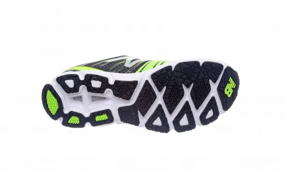 NEW BALANCE M890 V5