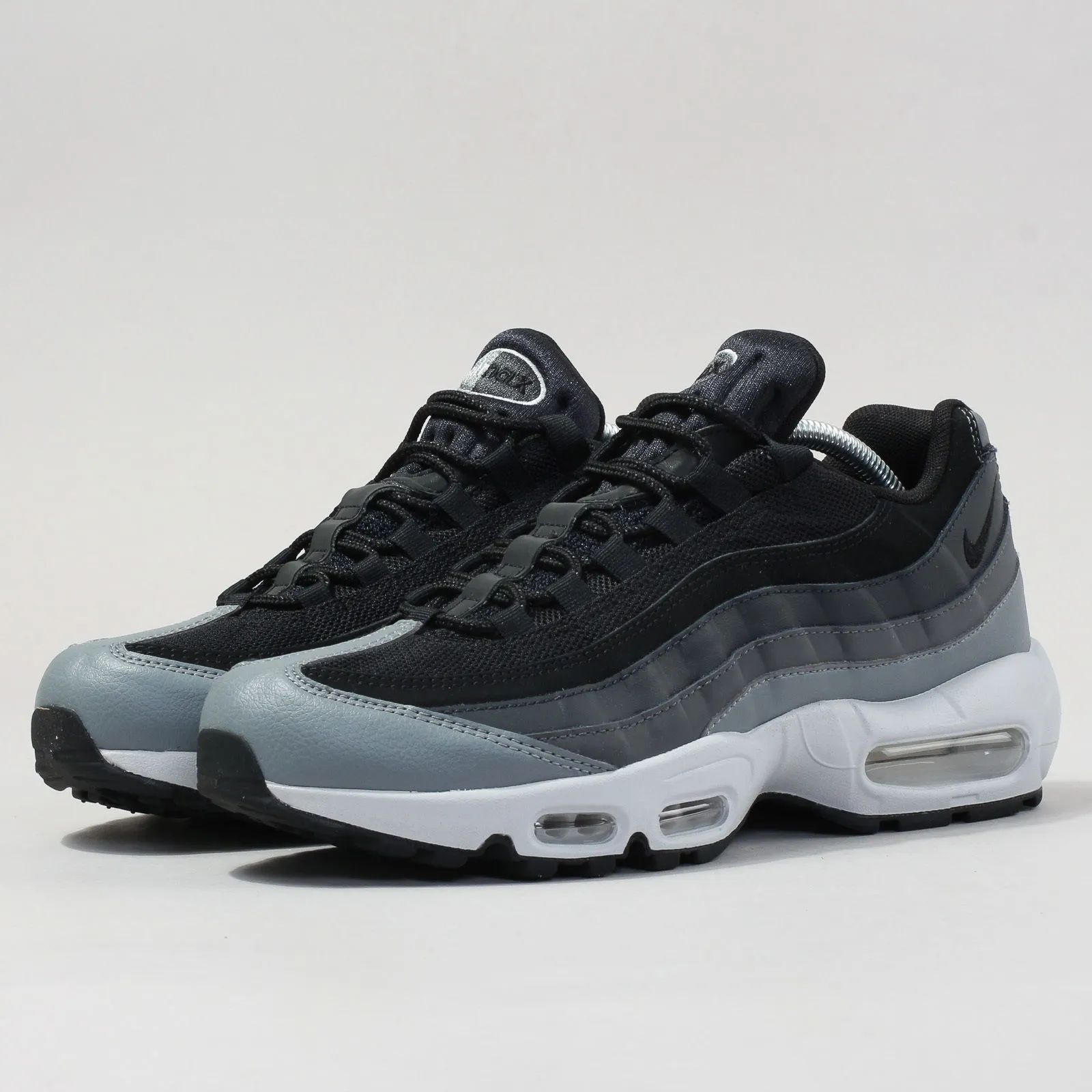 Nike Air Max 95 Essential