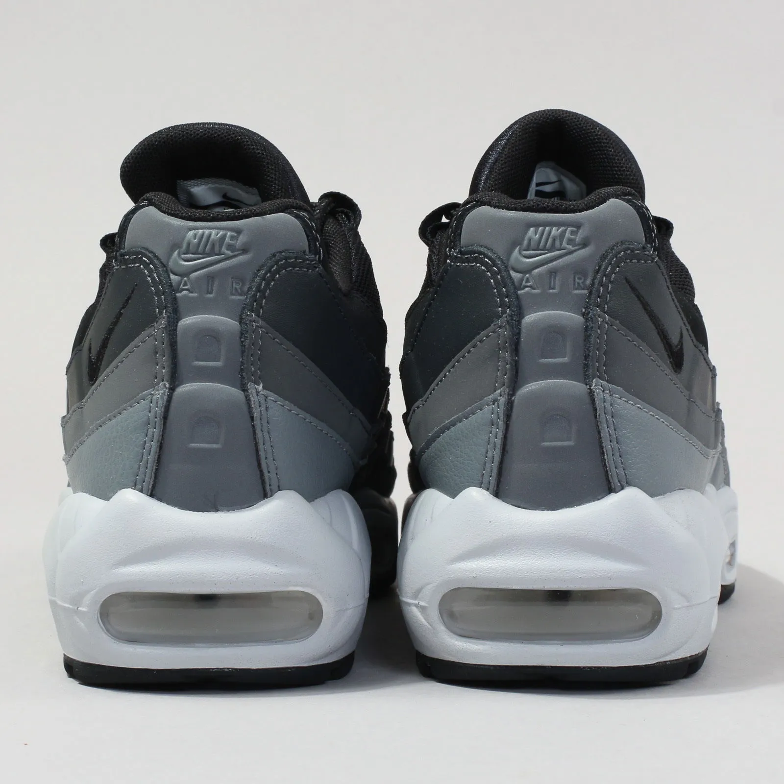 Nike Air Max 95 Essential