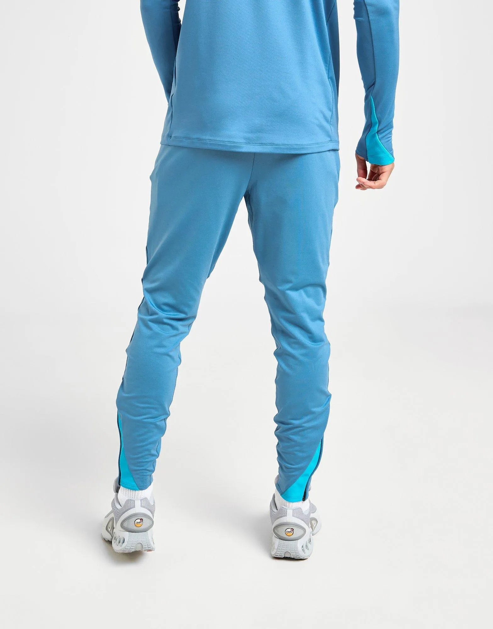 NIKE STRIKE DRIFIT TRACK PANTS