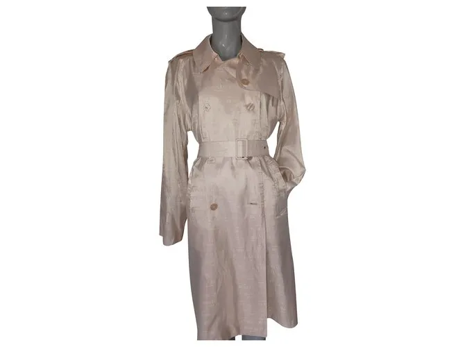 Nina Ricci Gabardinas Rosa Blanco 