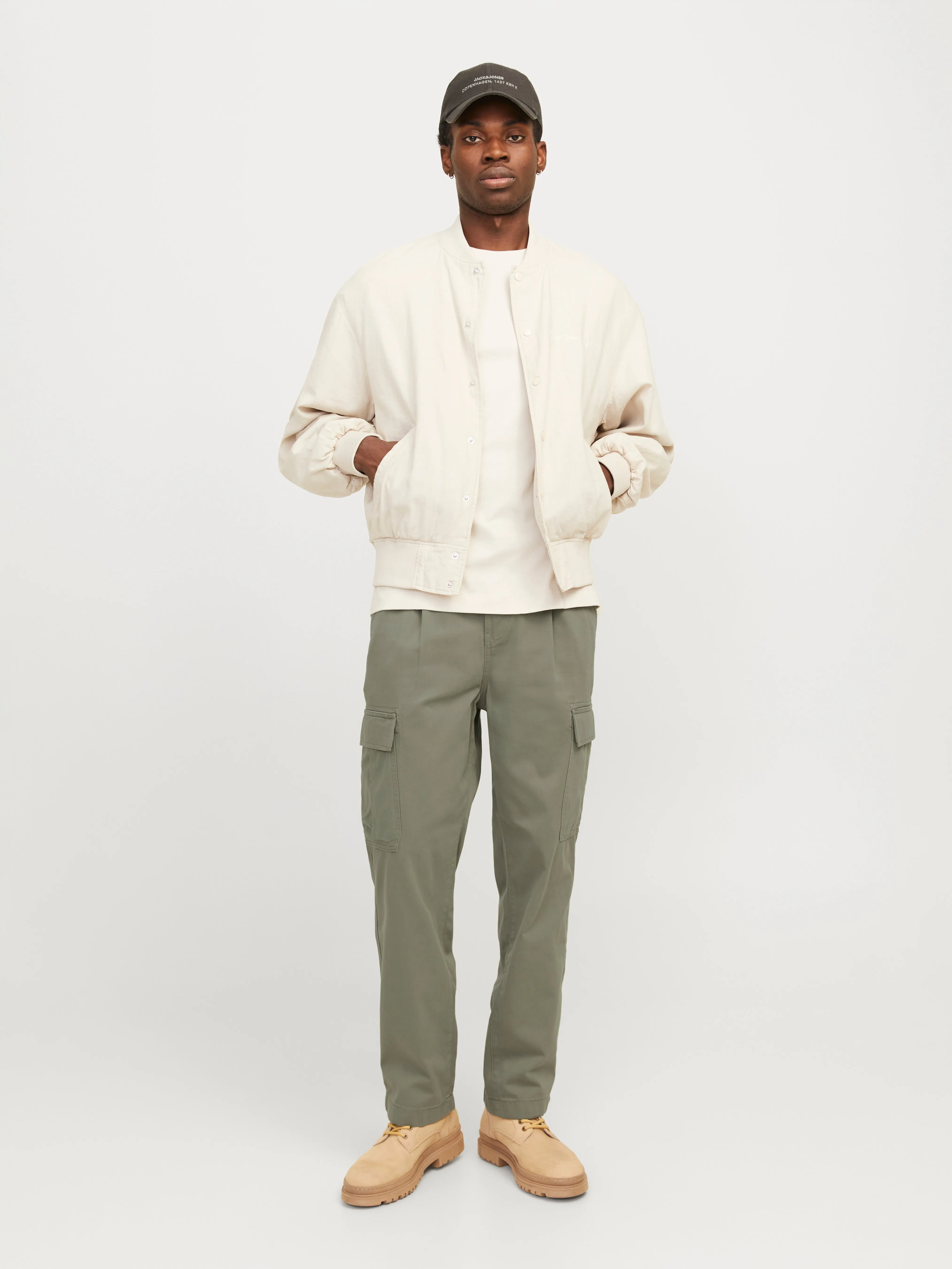 Pantalones cargo Corte loose | Verde intermedio | Jack & Jones®