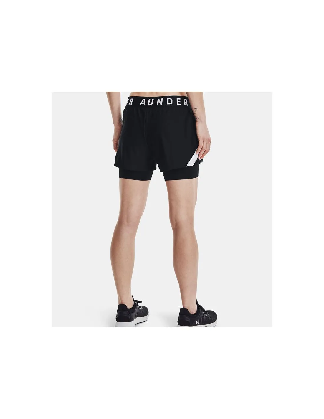 PANTALONES CORTOS UNDER ARMOUR PLAY UP 2IN1 MUJER BLACK