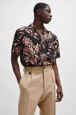 Pantalones de corte moderno en punto elástico técnico
