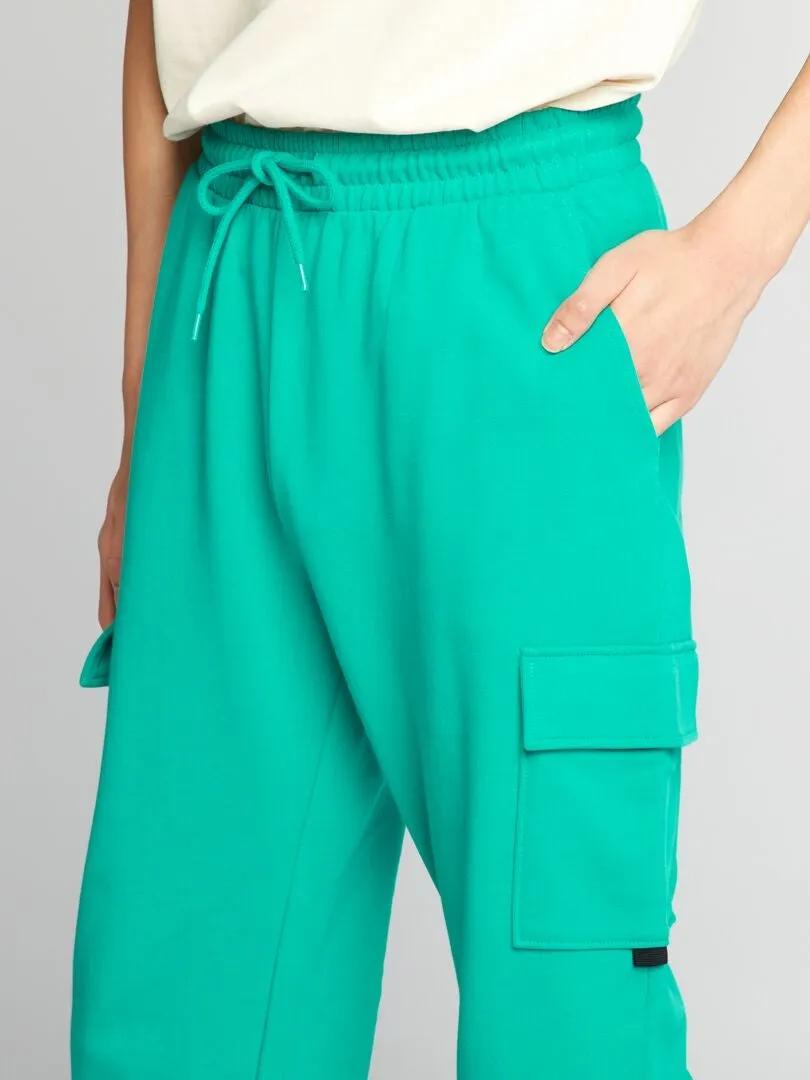 PANTALóN DE JOGGING ESTILO CARGO  VERDE