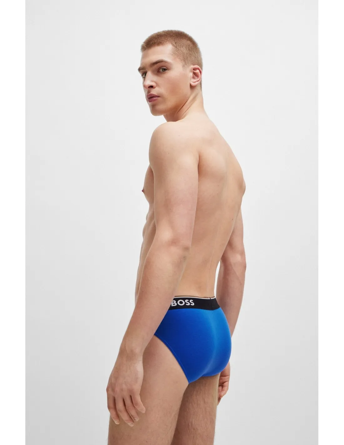 Paquete de tres calzoncillos slip de algodón elástico con logos en la cintura de Boss