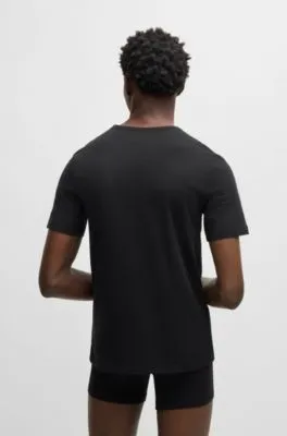 Paquete de tres camisetas interiores de algodón con logo estampado