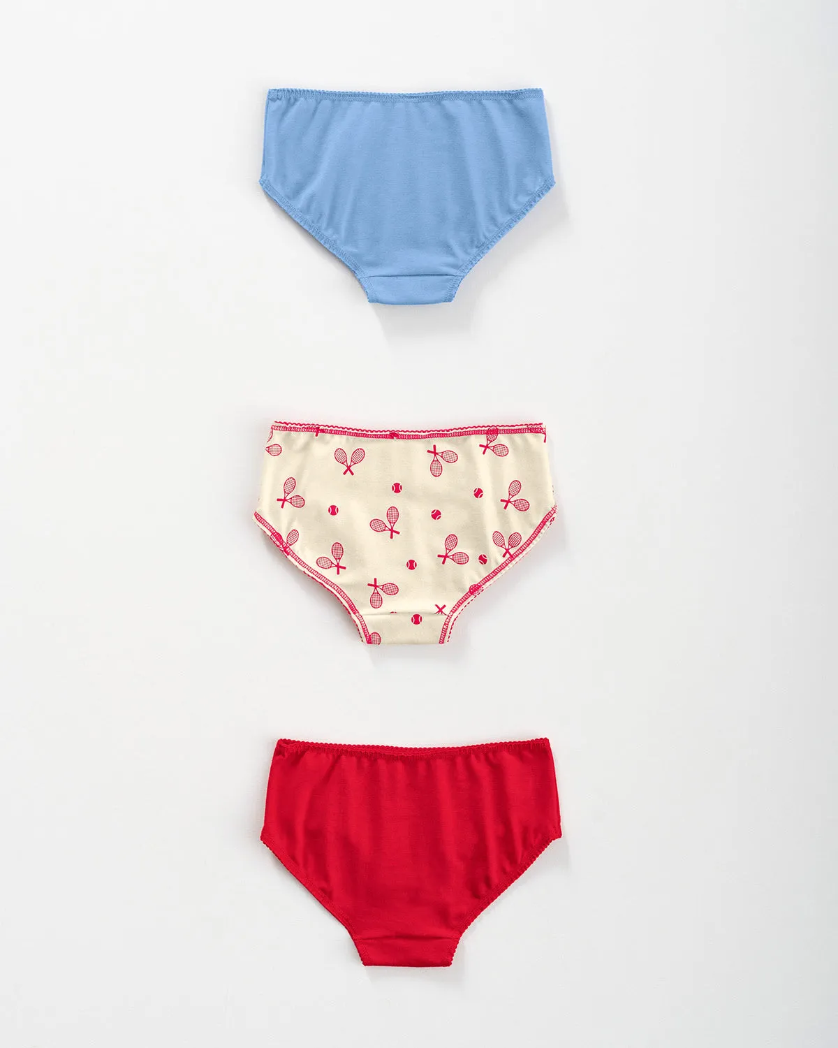 Paquete x 3 panties clásicos en algodón suave para nia