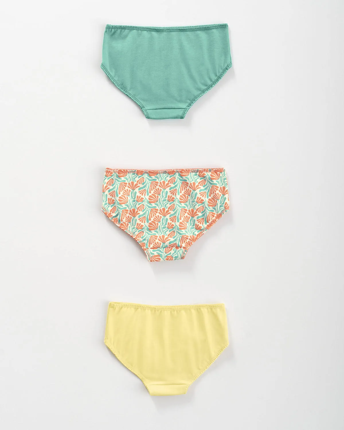 Paquete x 3 panties clásicos en algodón suave para nia
