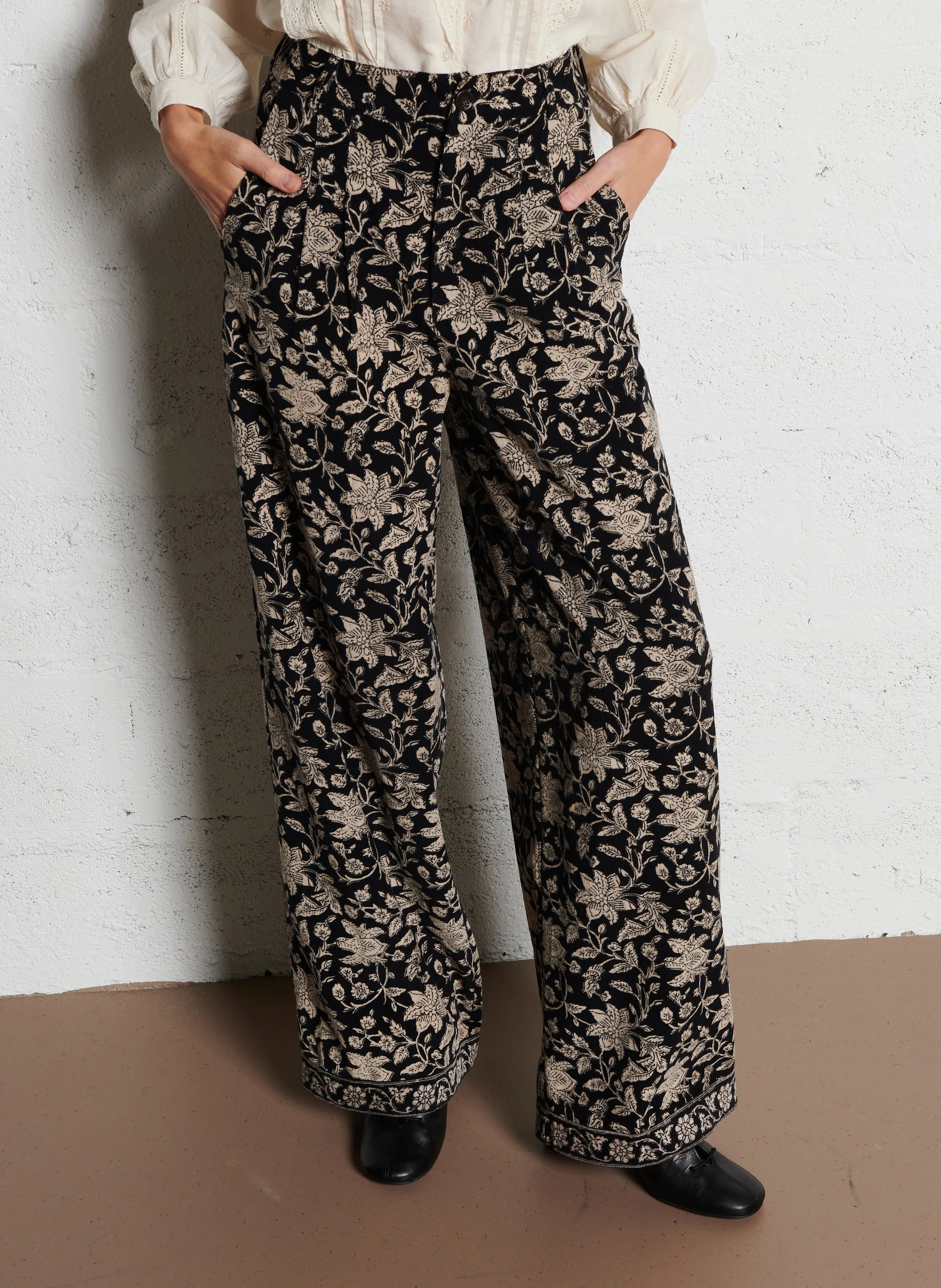 PEPA  PANTALóN CARGO DE ALGODóN SLIM EN NEGRO