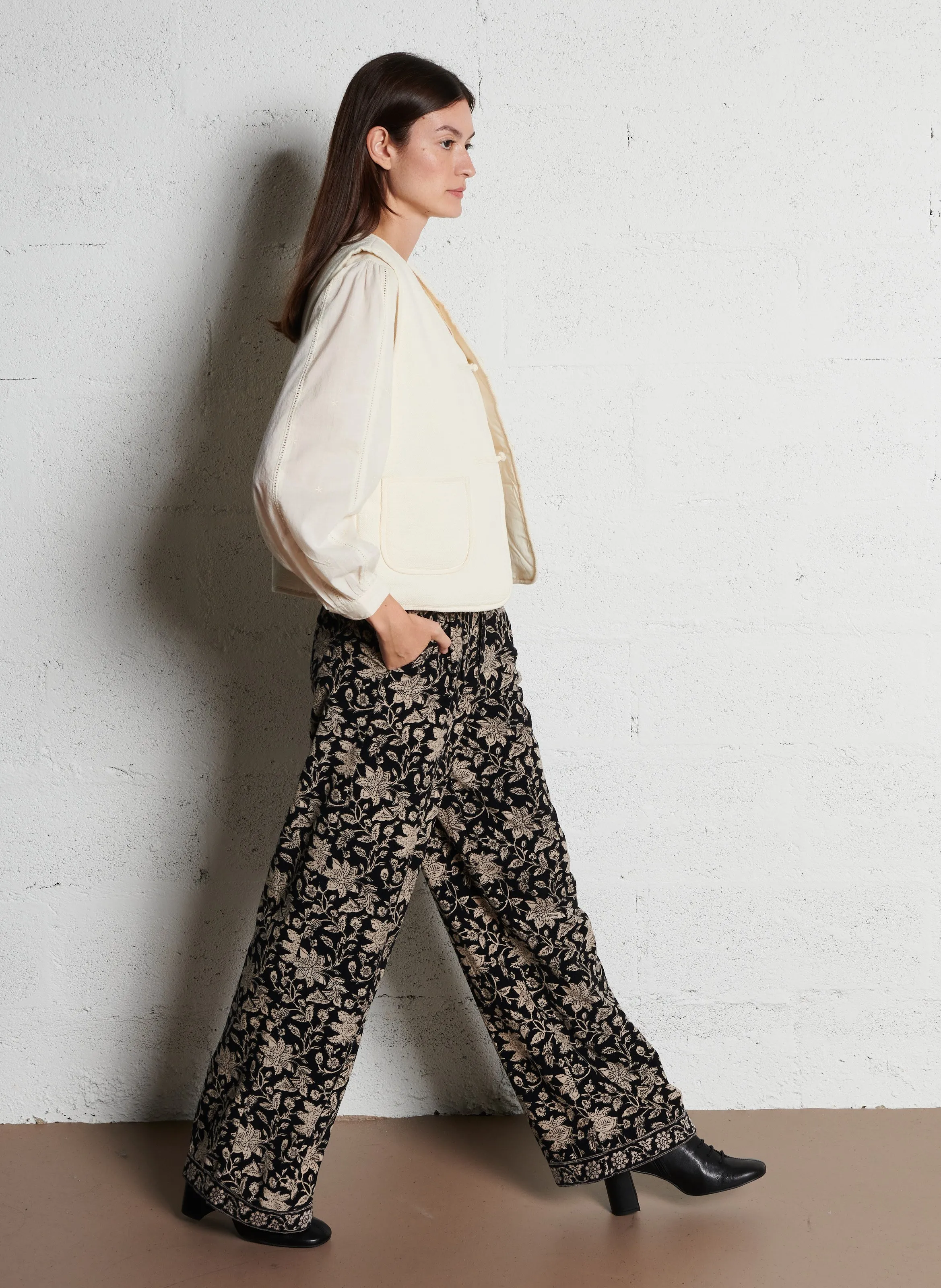 PEPA  PANTALóN CARGO DE ALGODóN SLIM EN NEGRO