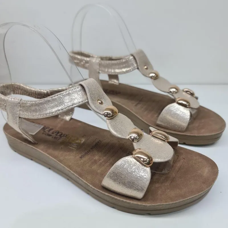 Sandalia Tachas Doradas Mod. Fy7076 Libra Pop