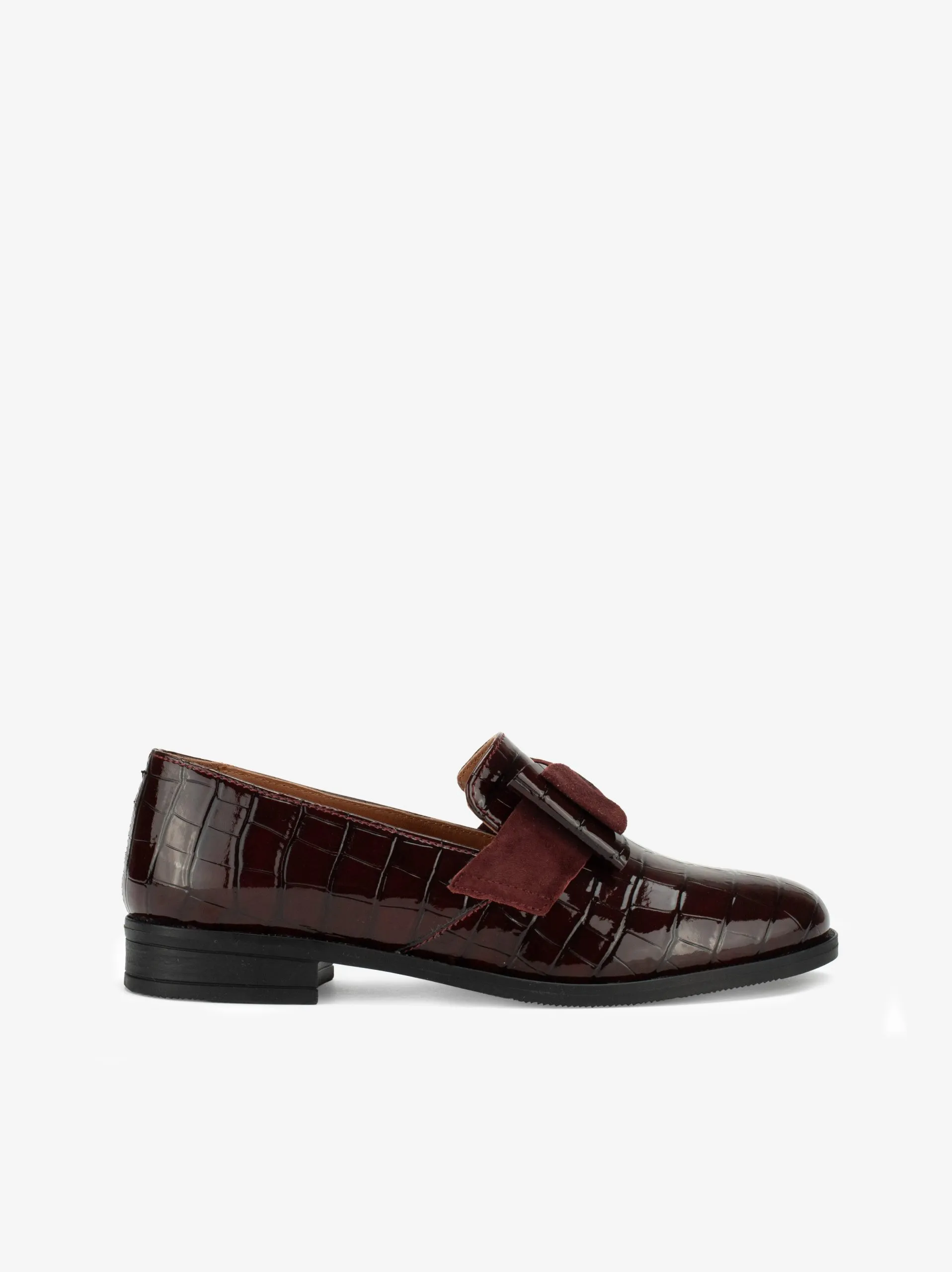 SAPATO LOAFER EM VERNIZ ESTAMPADO COM LAÇO