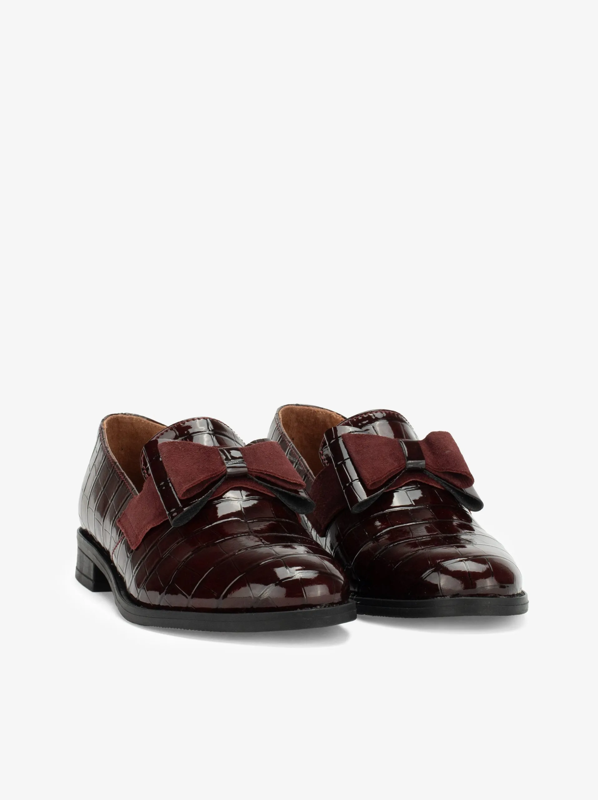 SAPATO LOAFER EM VERNIZ ESTAMPADO COM LAÇO